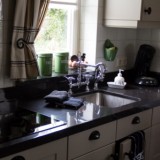 moderne keuken in vakantiehuisje limburg foto belinda keulen
